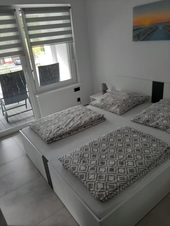 Apartament Emily Apartment Świnoujście Екстериор снимка